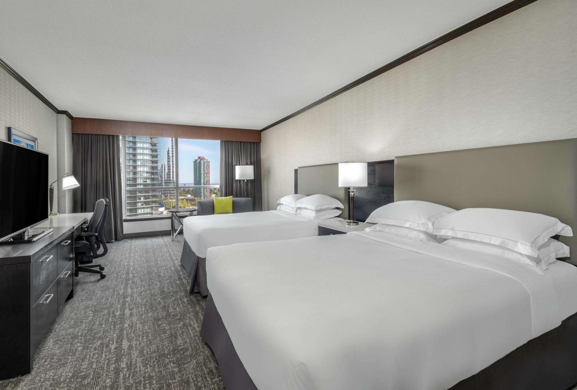 Hilton Vancouver Metrotown Burnaby Exterior foto