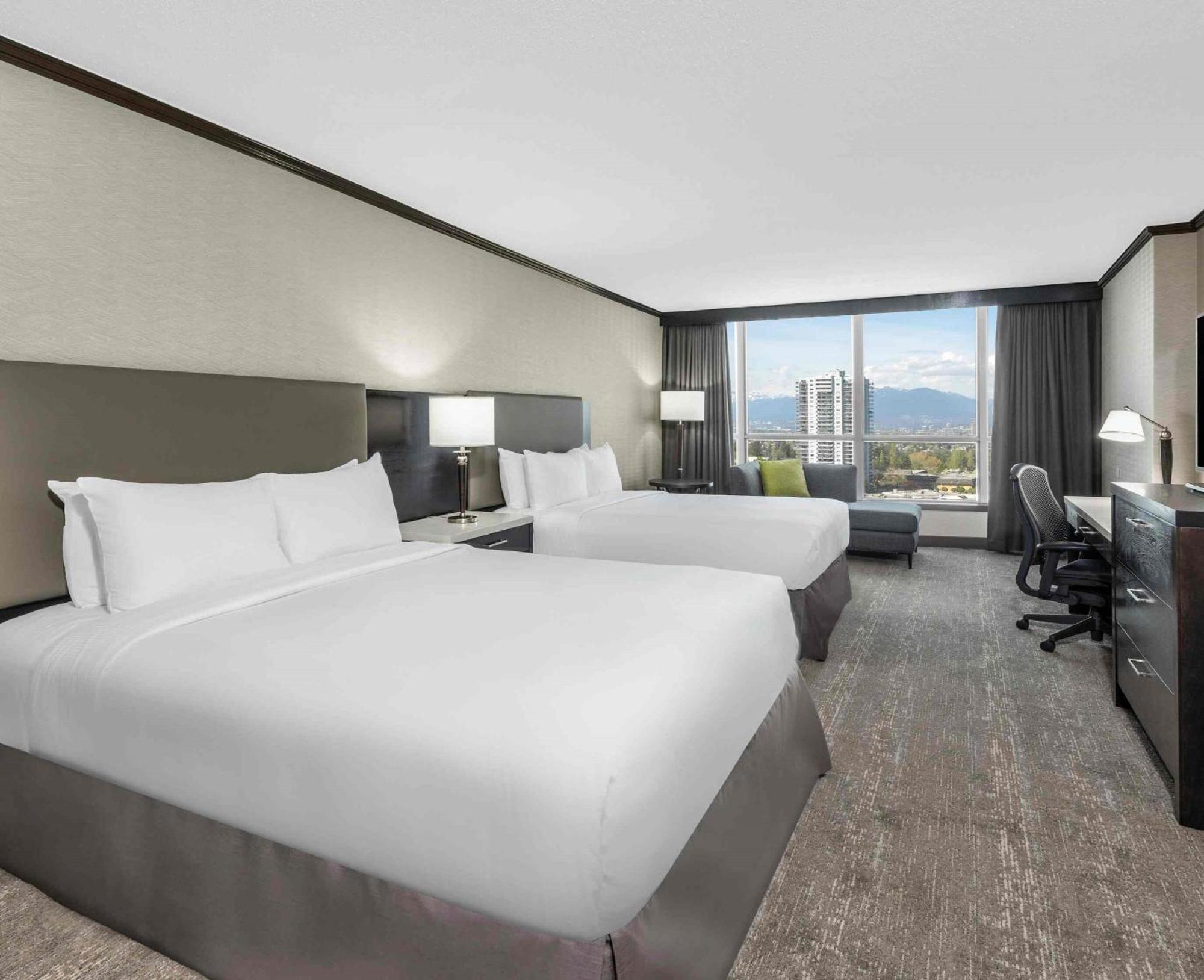 Hilton Vancouver Metrotown Burnaby Exterior foto