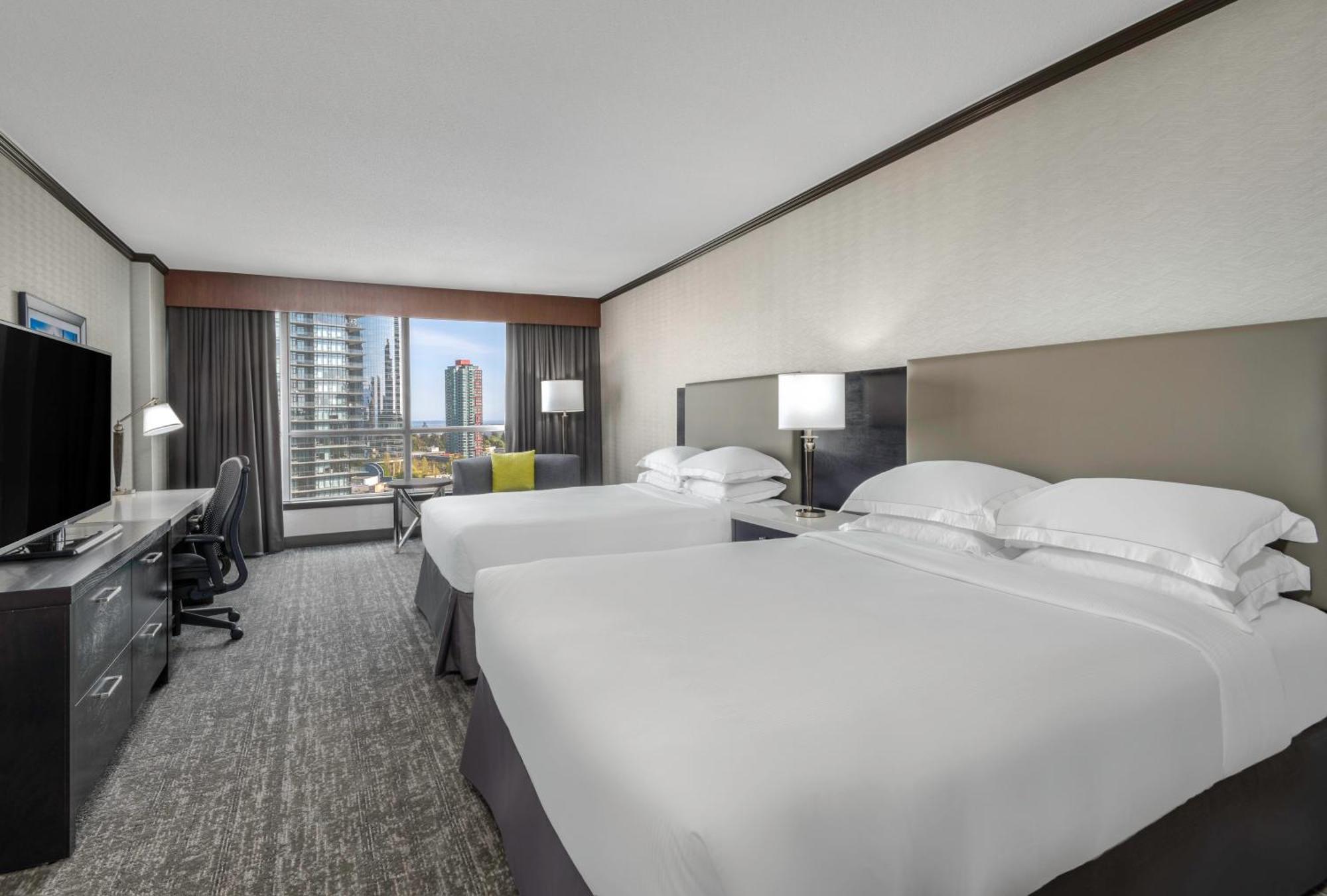 Hilton Vancouver Metrotown Burnaby Exterior foto