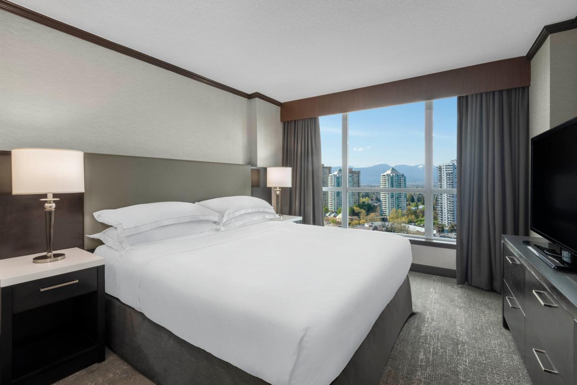 Hilton Vancouver Metrotown Burnaby Exterior foto